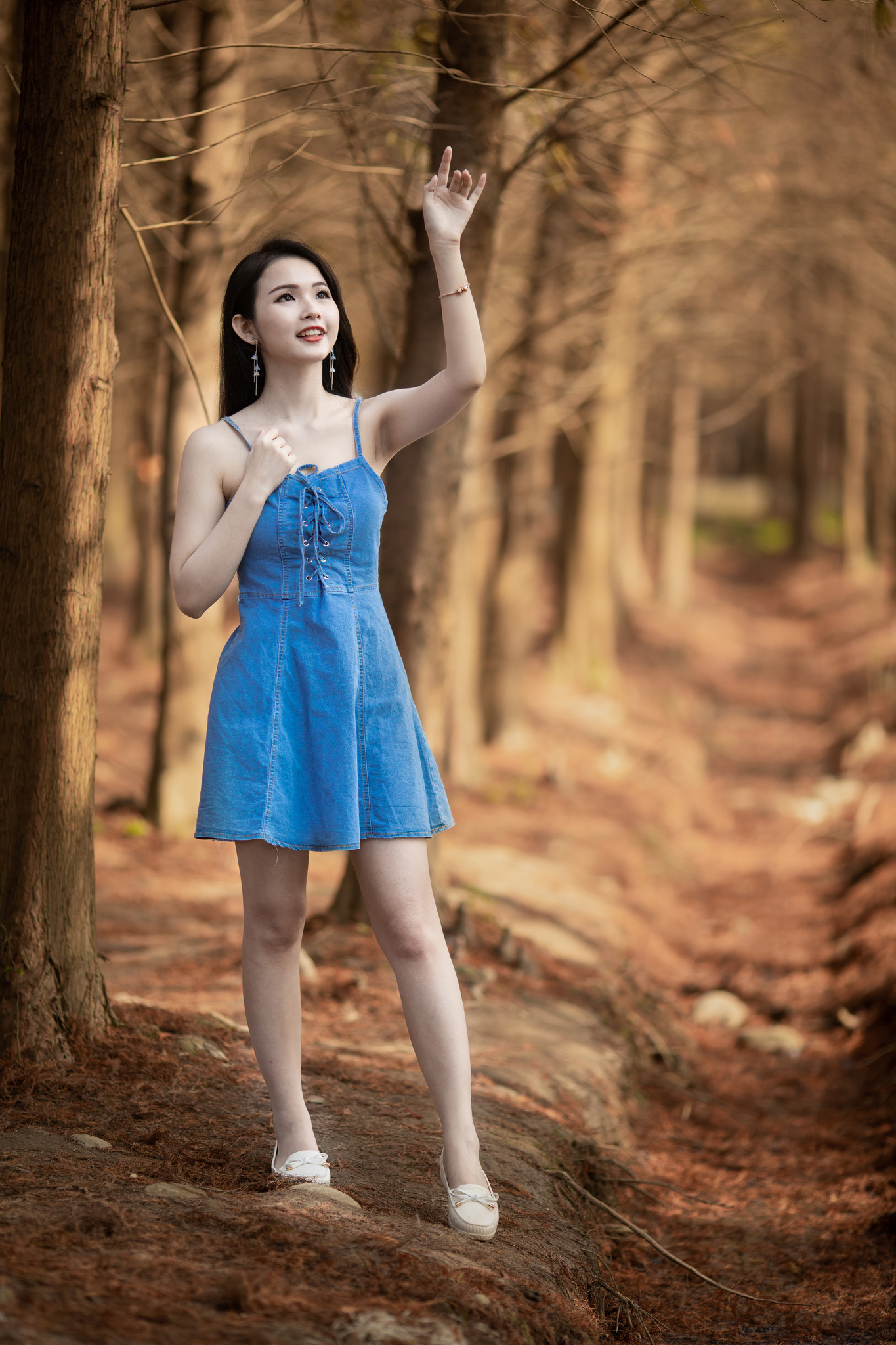 沈秋國作品  邻家女孩杨宓凌